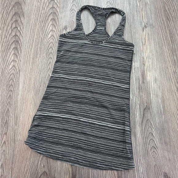 Lululemon Racerback Tank 6 - Picture 3 of 7